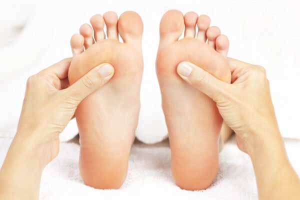 massage-pieds-reflexologie-plantaire-institut_de_beaute-st_paul- reunion- kaz_eveil